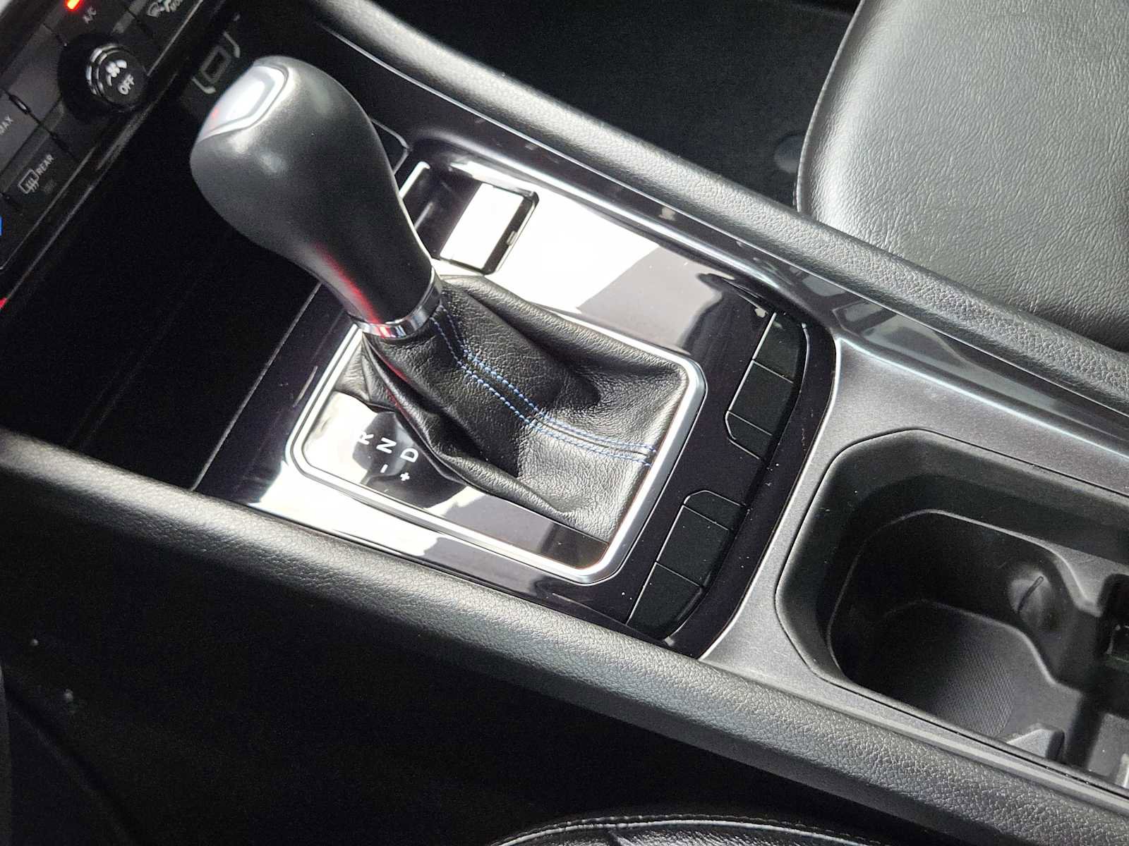 Used 2022 Jeep Compass Latitude image 21