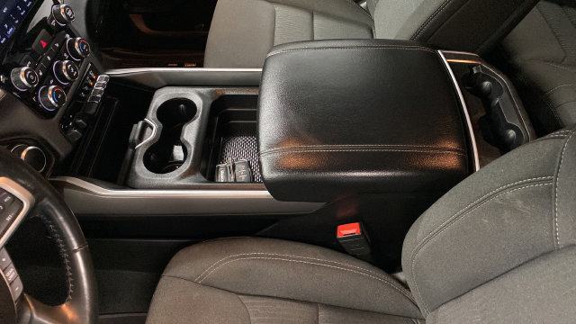 Used 2022 RAM 1500 Big Horn AWD/4WD image 18