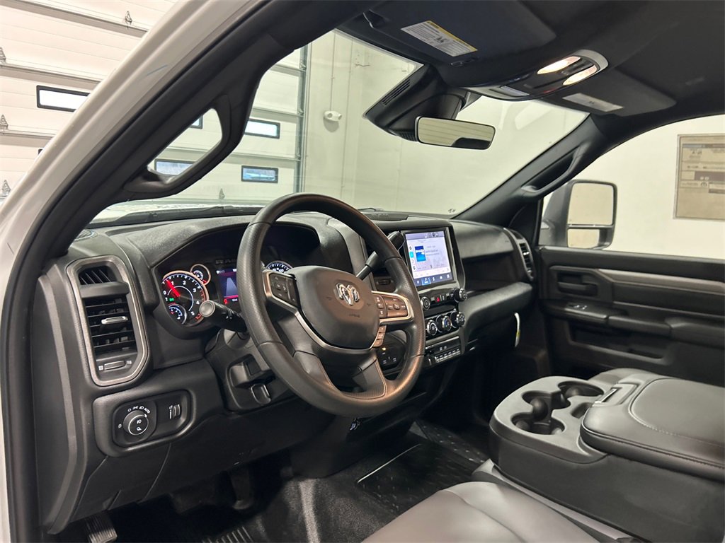 New 2026 RAM 3500 Tradesman image 15