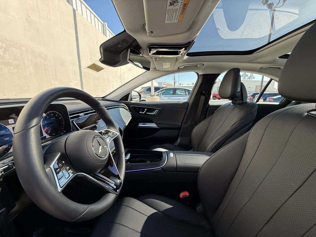 Used 2025 Mercedes-Benz E 350 Sedan image 5