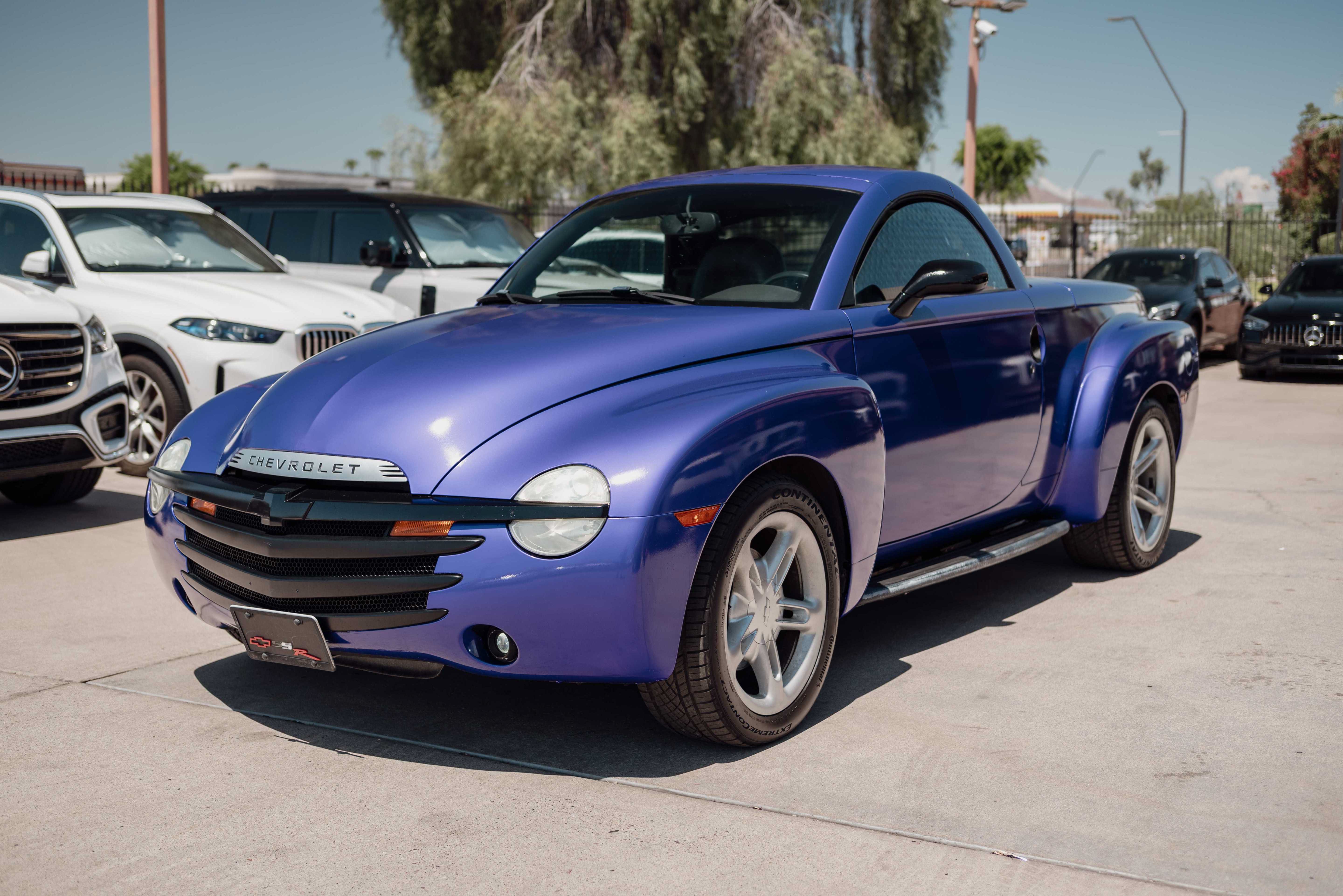 Used 2003 Chevrolet SSR w/ Preferred Equipment Group RWD image 1