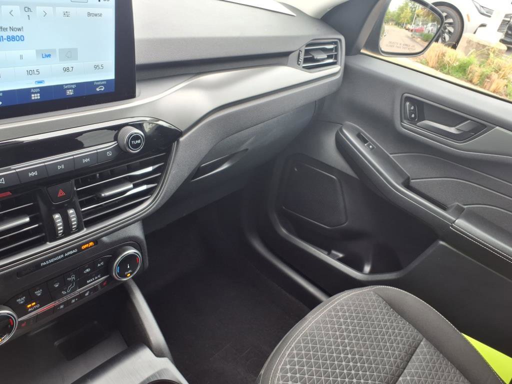 Certified 2023 Ford Escape Active image 20