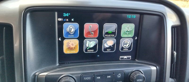 Used 2018 Chevrolet Silverado 1500 LT w/ LT Eassist Package image 16