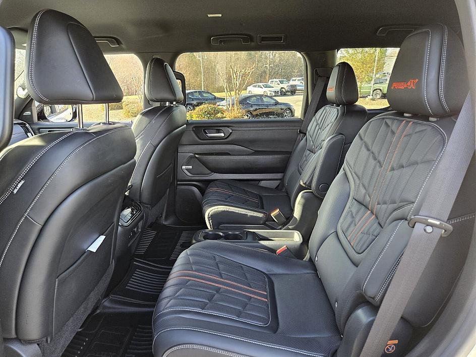 New 2026 Nissan Armada PRO-4X w/ Captain's Chari Seat Package image 11