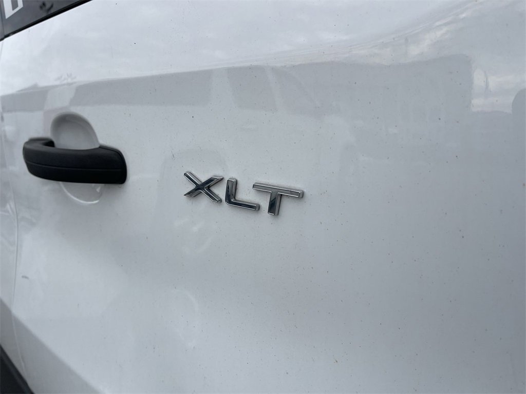 Used 2023 Ford Transit 350 XLT image 11