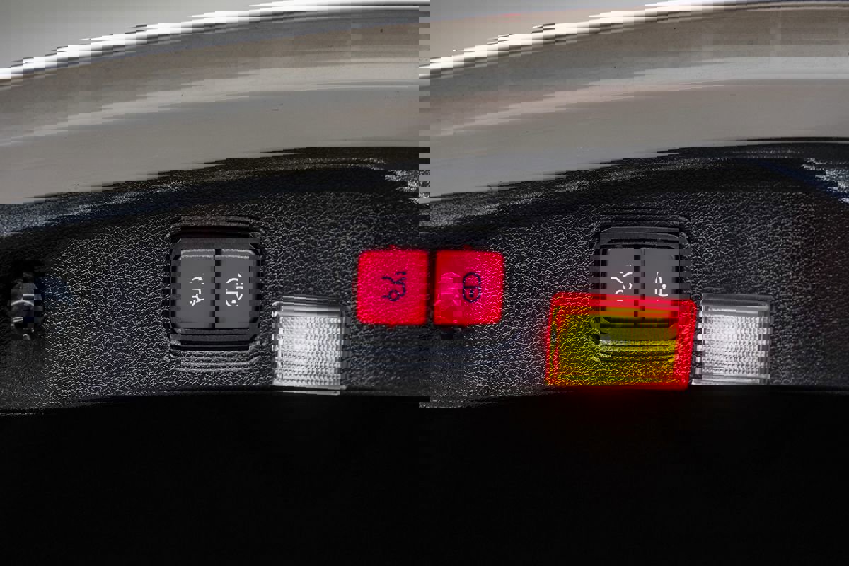 Used 2019 Mercedes-Benz C 300 Coupe w/ AMG Line image 38