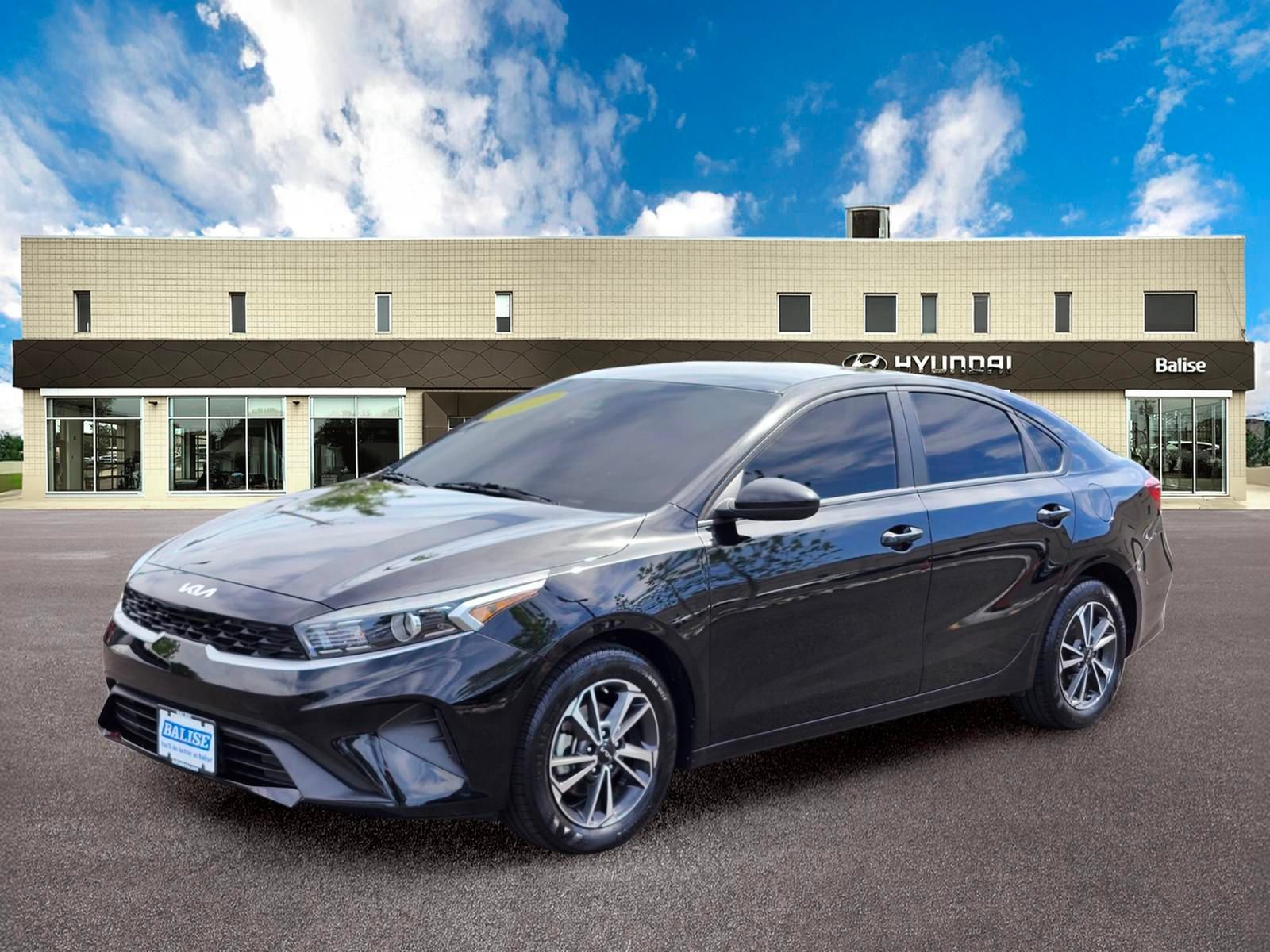 Used 2024 Kia Forte LXS FWD image 6