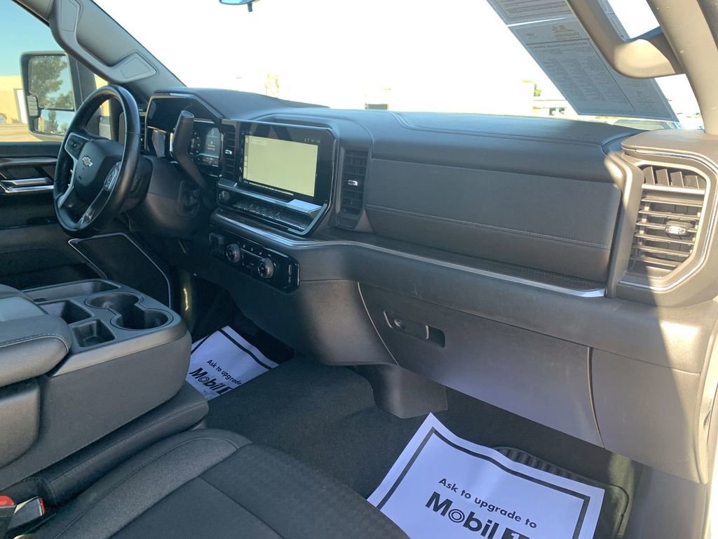 Certified 2024 Chevrolet Silverado 2500 LT image 27