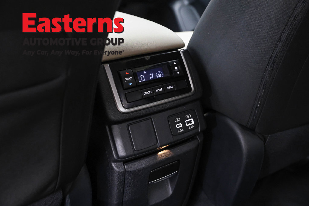 Used 2025 Subaru Ascent Premium AWD/4WD image 23