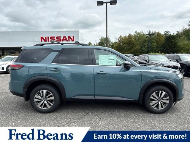 New 2026 Nissan Pathfinder SL w/ Cargo Package AWD/4WD image 11