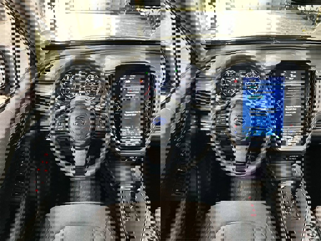 Used 2025 Subaru Crosstrek 2.0i Premium image 17