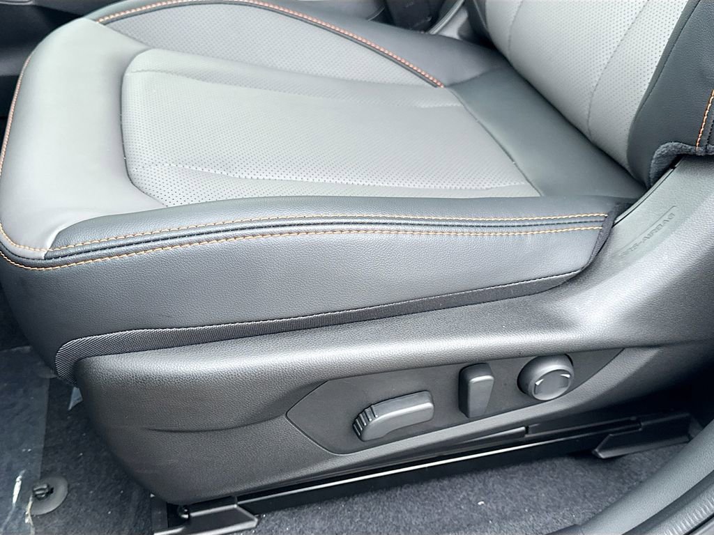 New 2026 Subaru Crosstrek 2.5i Limited w/ Crosstrek Mirror Package image 23