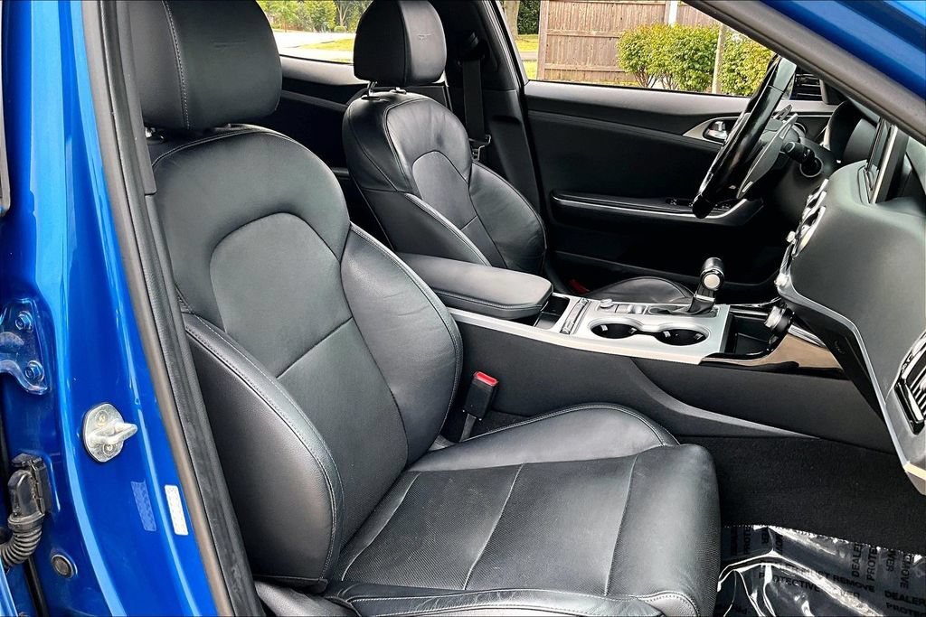 Used 2018 Kia Stinger GT AWD/4WD image 26