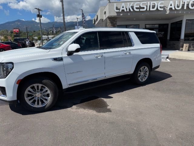 Used 2023 GMC Yukon XL SLT image 6