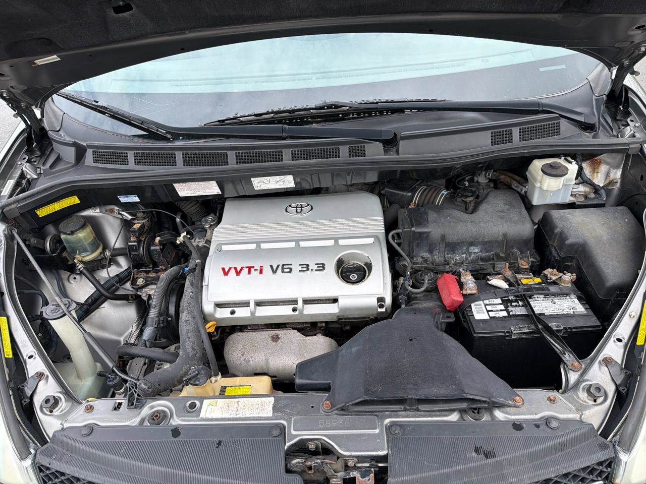 Used 2004 Toyota Sienna FWD image 32