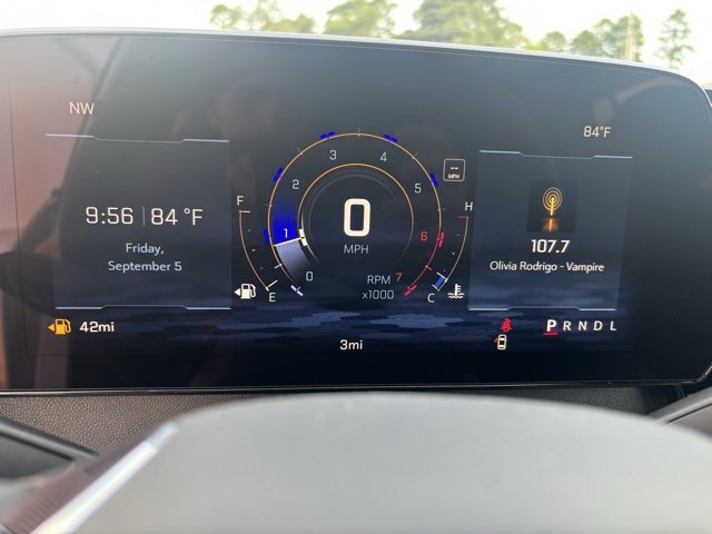 New 2026 Chevrolet Traverse LT w/ Driver Confidence Package image 3