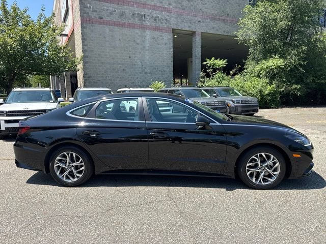 Used 2023 Hyundai Sonata SEL FWD image 14