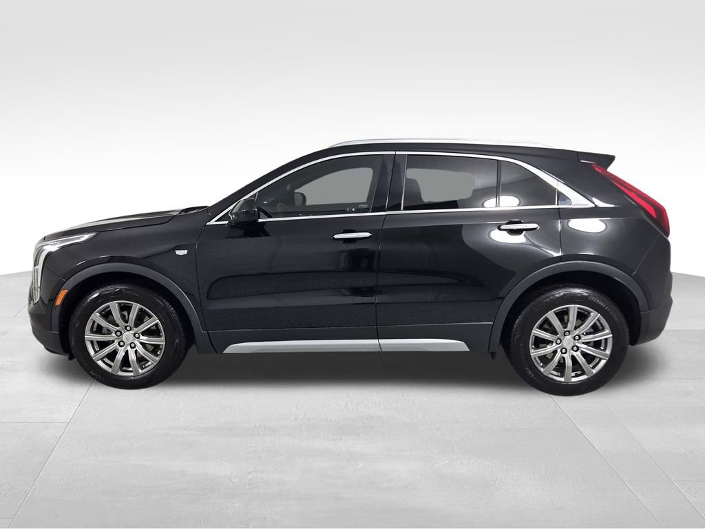 Used 2020 Cadillac XT4 Premium Luxury w/ Driver Awareness Package FWD image 4