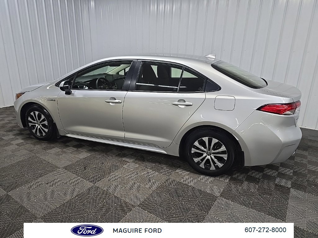 Used 2021 Toyota Corolla LE FWD image 4