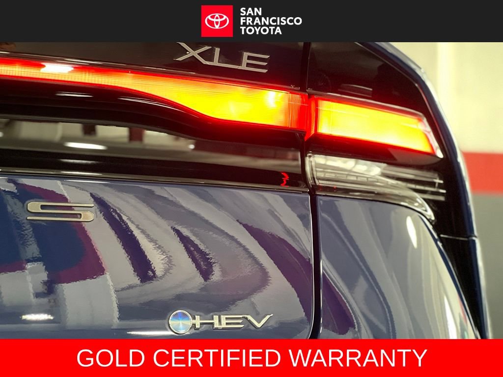 Certified 2023 Toyota Prius XLE FWD image 10