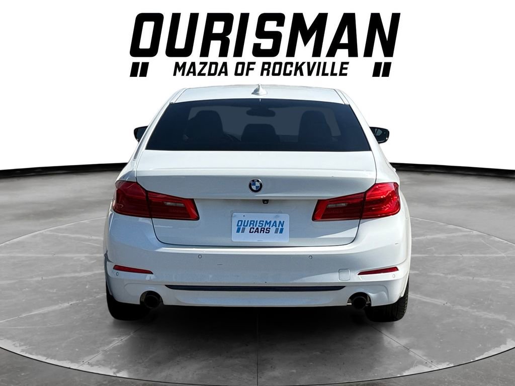 Used 2018 BMW 530i xDrive w/ Premium Package image 5