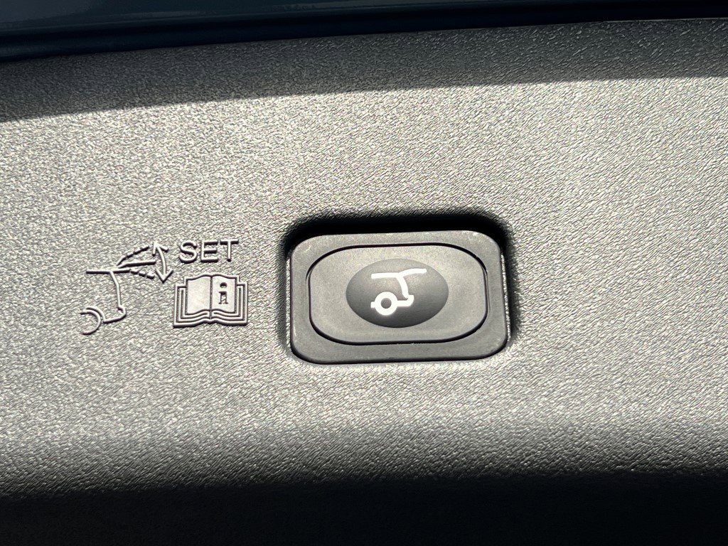 New 2026 Lincoln Nautilus Reserve w/ Jet Appearance Package image 14