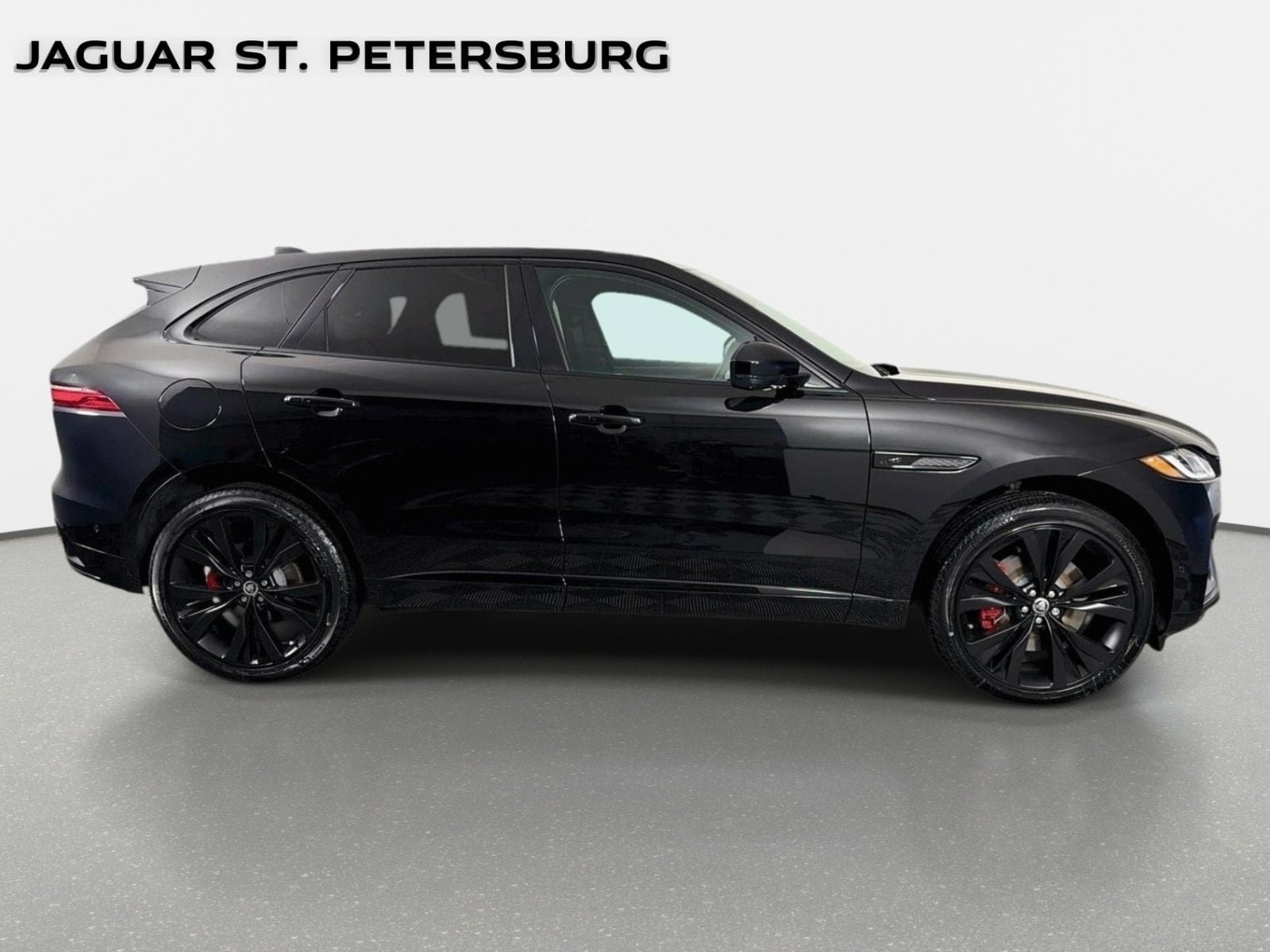 New 2026 Jaguar F-PACE R-Dynamic S AWD/4WD image 4