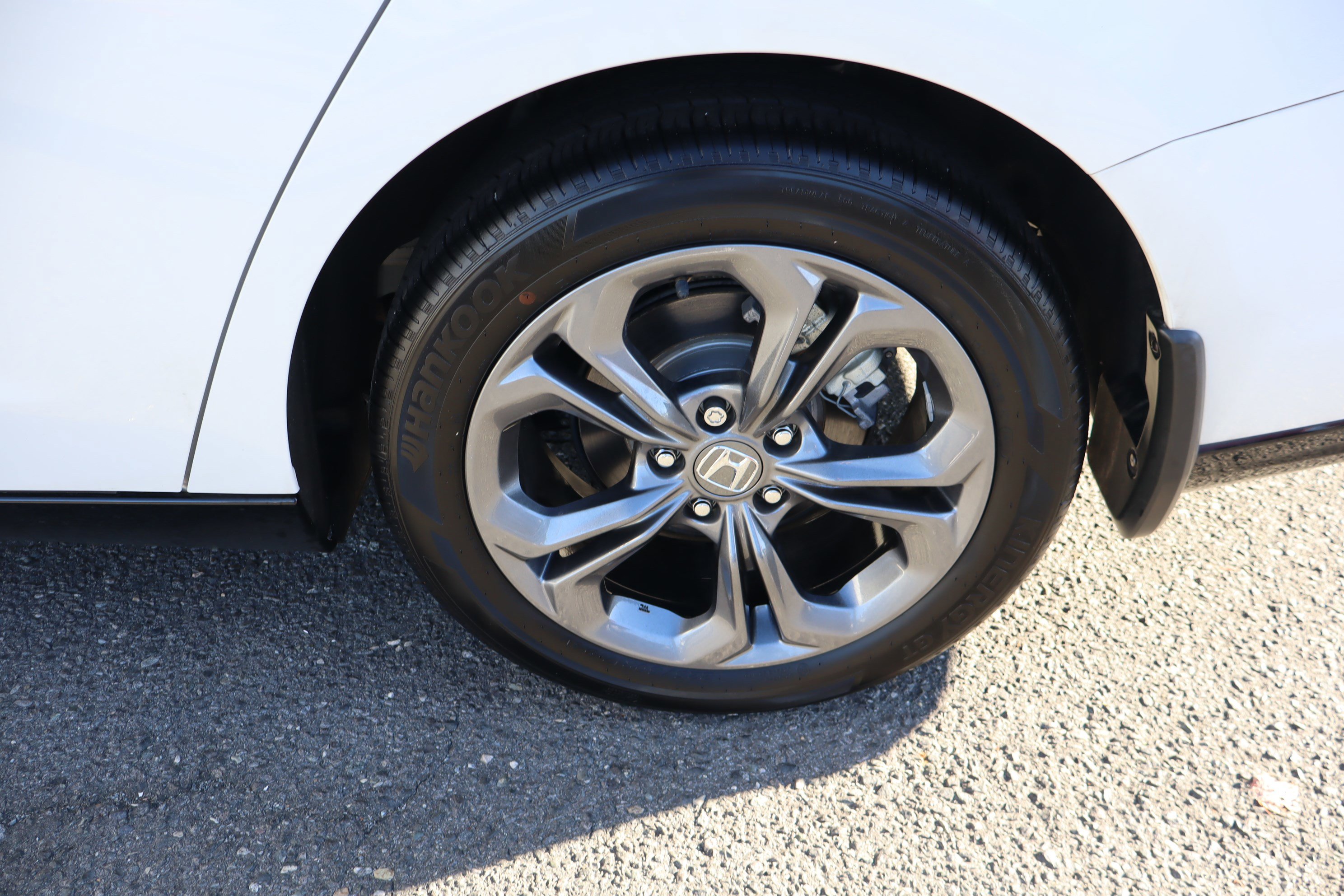 Used 2024 Honda Accord EX-L image 39