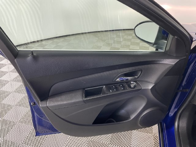 Used 2012 Chevrolet Cruze LT FWD image 14