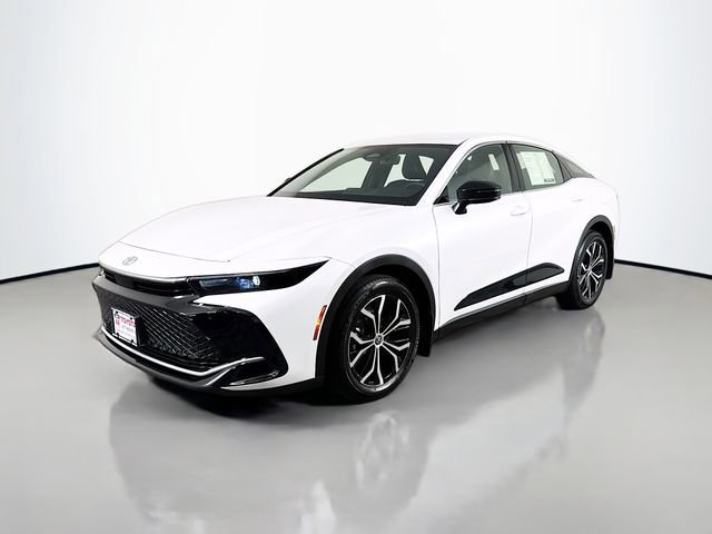 Certified 2026 Toyota Crown XLE image 2