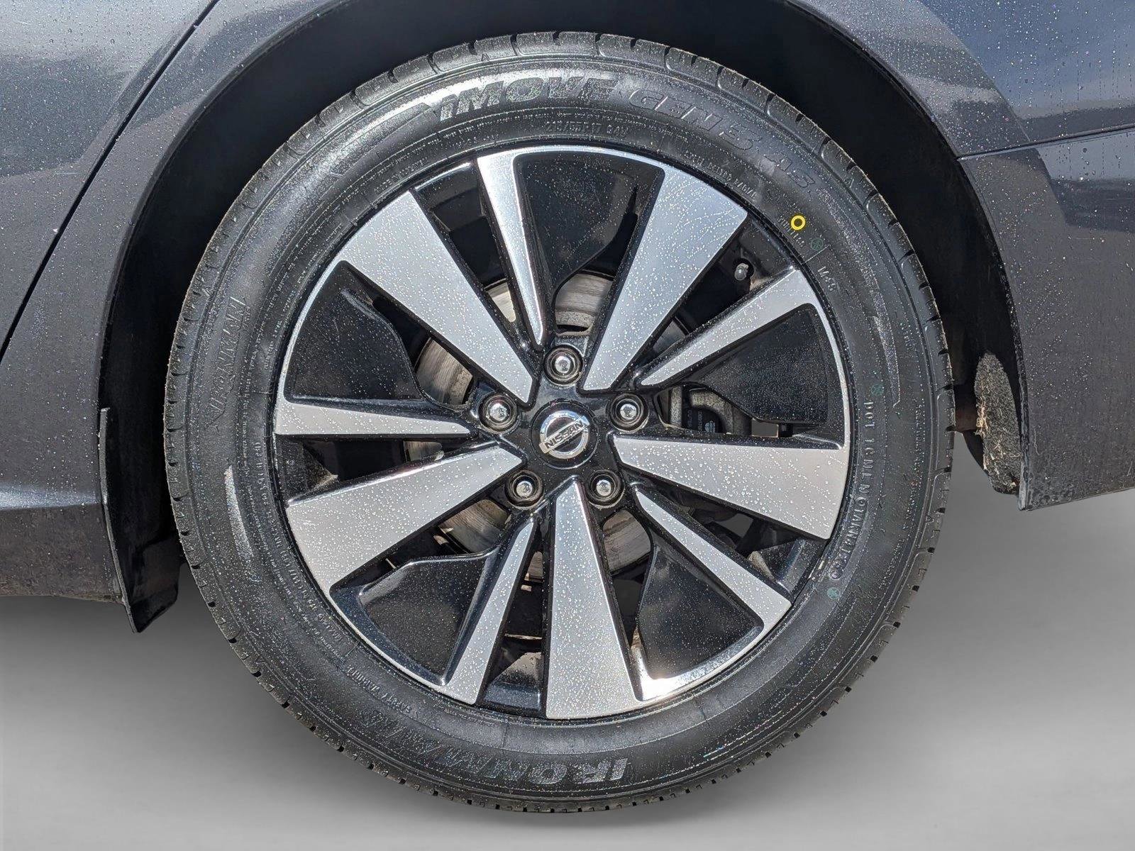 Used 2020 Nissan Altima 2.5 SL FWD image 24
