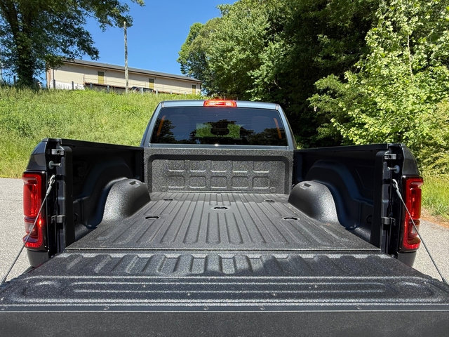 New 2026 RAM 2500 Big Horn AWD/4WD image 9