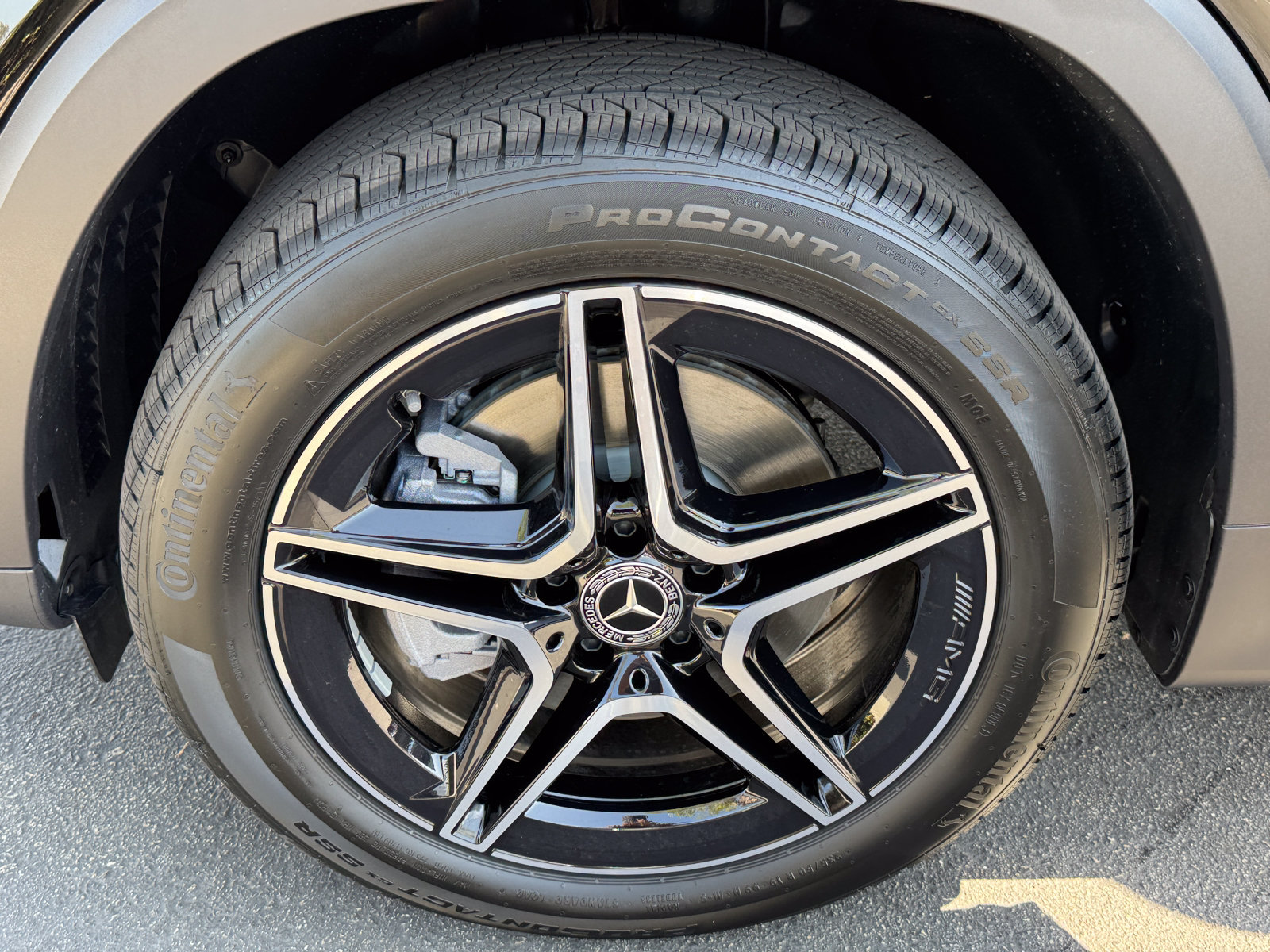 New 2026 Mercedes-Benz GLB 250 4MATIC image 8