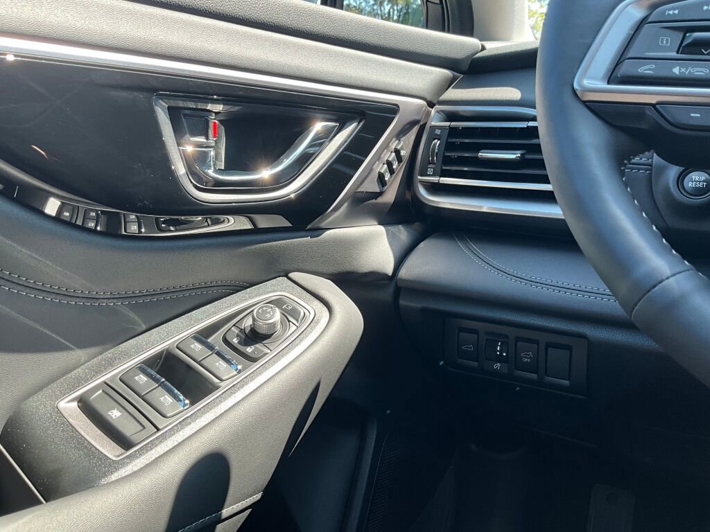 New 2025 Subaru Outback Touring XT image 24