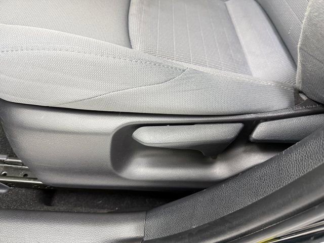 Used 2024 Toyota Corolla SE w/ SE Convenience Package FWD image 26