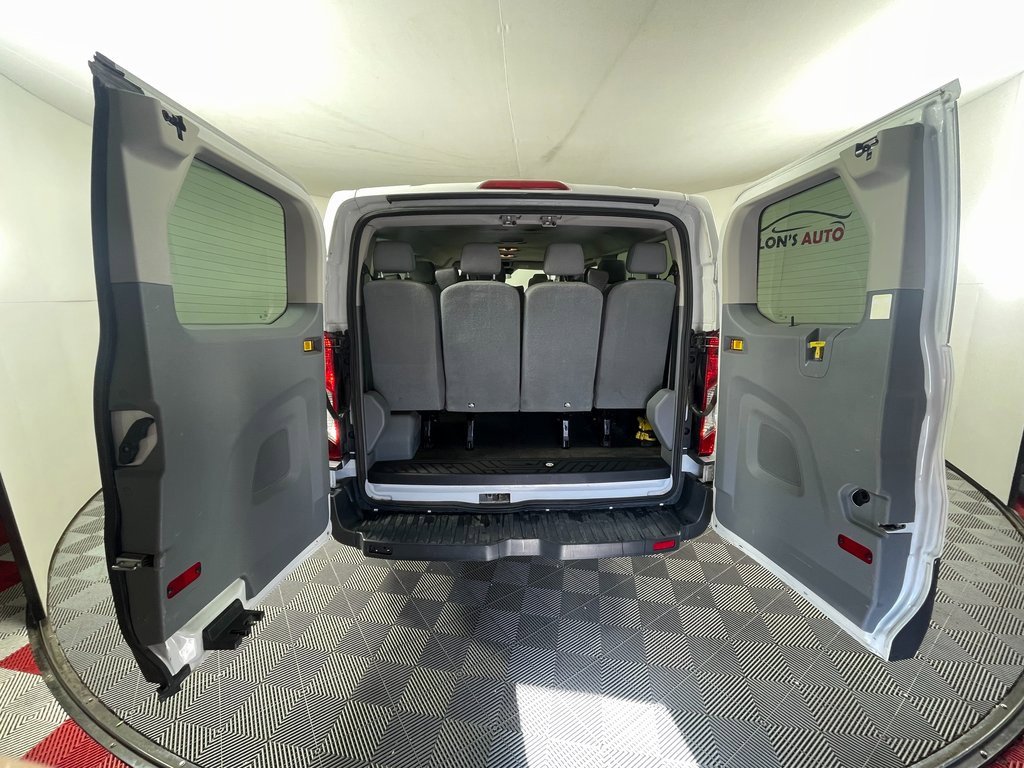 Used 2015 Ford Transit 350 XLT image 6