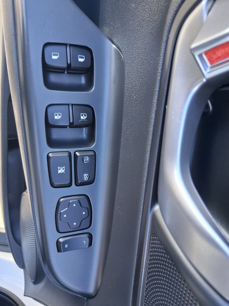 Used 2022 Hyundai Kona SEL w/ Convenience Package FWD image 14