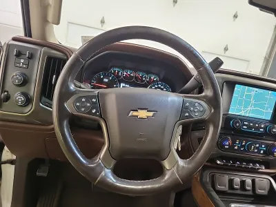 Used 2019 Ford F150 XLT w/ Equipment Group 302A Luxury AWD/4WD image 9