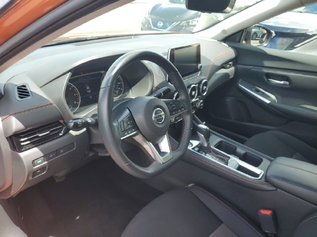 Used 2022 Nissan Sentra SR w/ Electronics Package FWD image 13