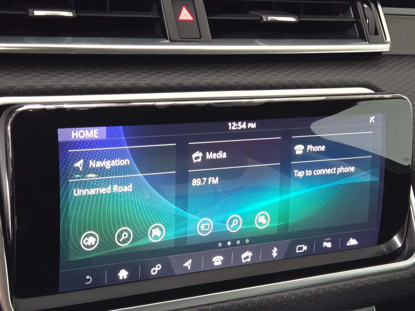 Used 2019 Land Rover Range Rover Velar S AWD/4WD image 29