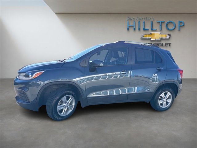 Used 2022 Chevrolet Trax LT w/ LT Convenience Package image 12