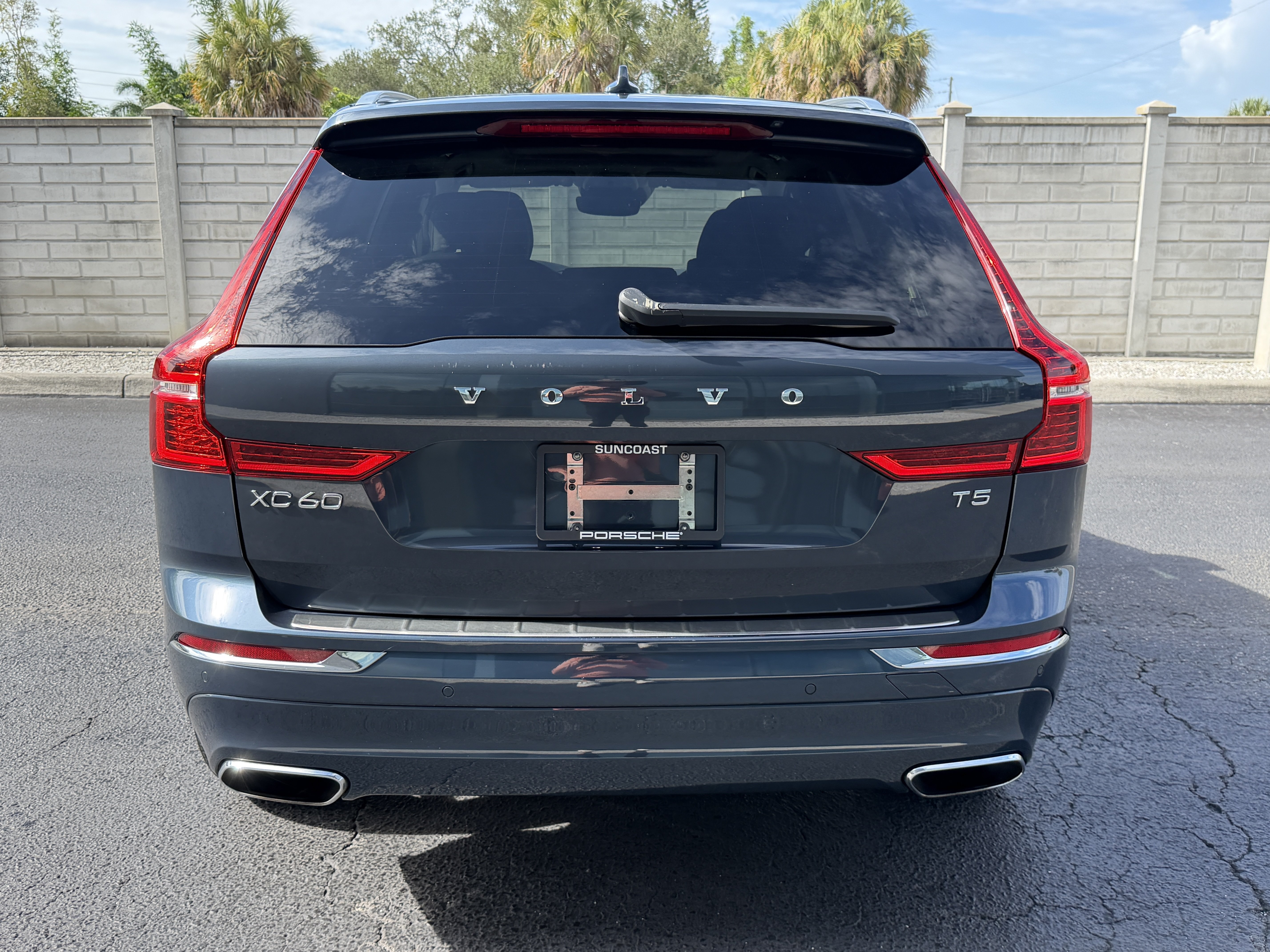 Used 2021 Volvo XC60 T5 Inscription w/ Advanced Package FWD image 12