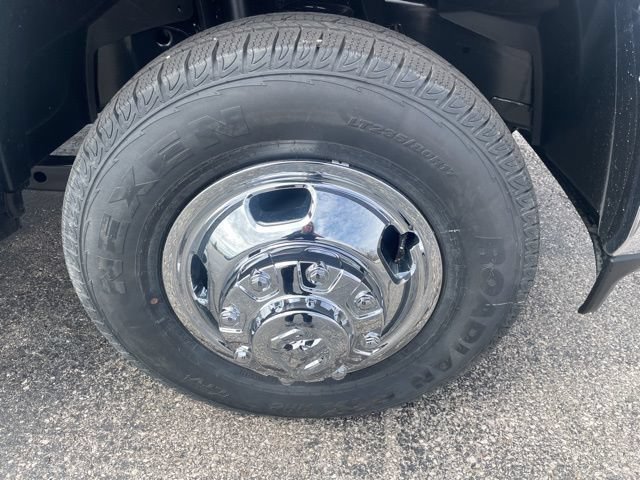 New 2026 RAM 3500 Tradesman w/ Chrome Appearance Group A AWD/4WD image 20