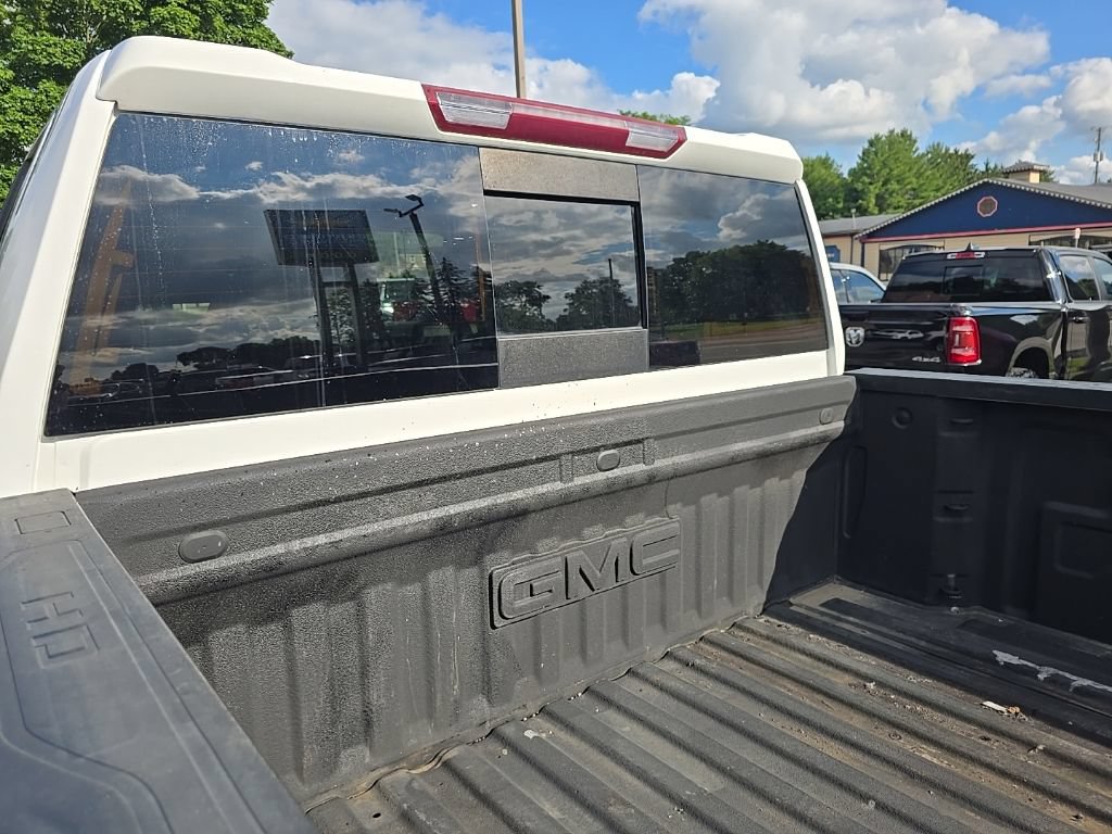 Used 2022 GMC Sierra 2500 SLE w/ SLE Value Package; AWD/4WD image 20