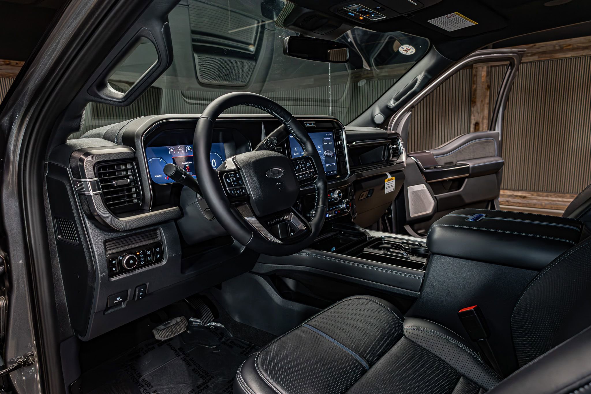 Used 2026 Ford F250 Platinum AWD/4WD image 16