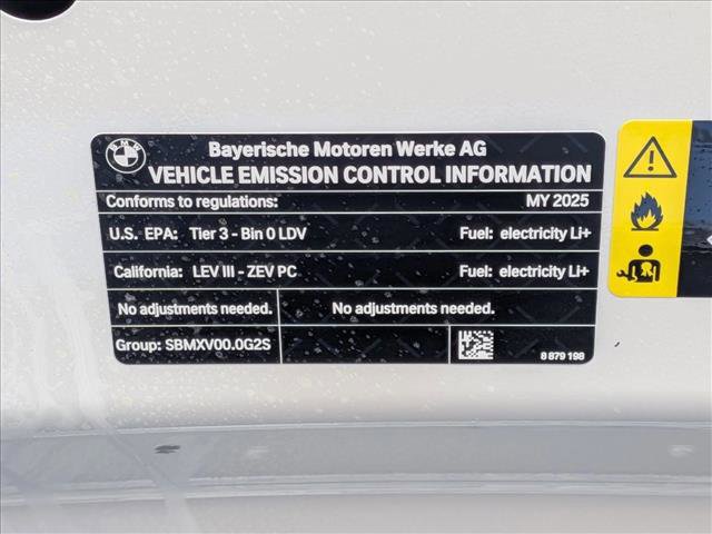 Used 2025 BMW i4 eDrive40 w/ M Sport Package RWD image 27