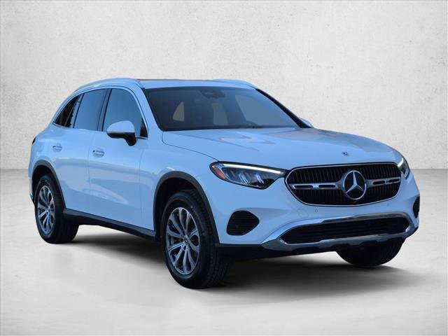 Certified 2026 Mercedes-Benz GLC 300 image 3
