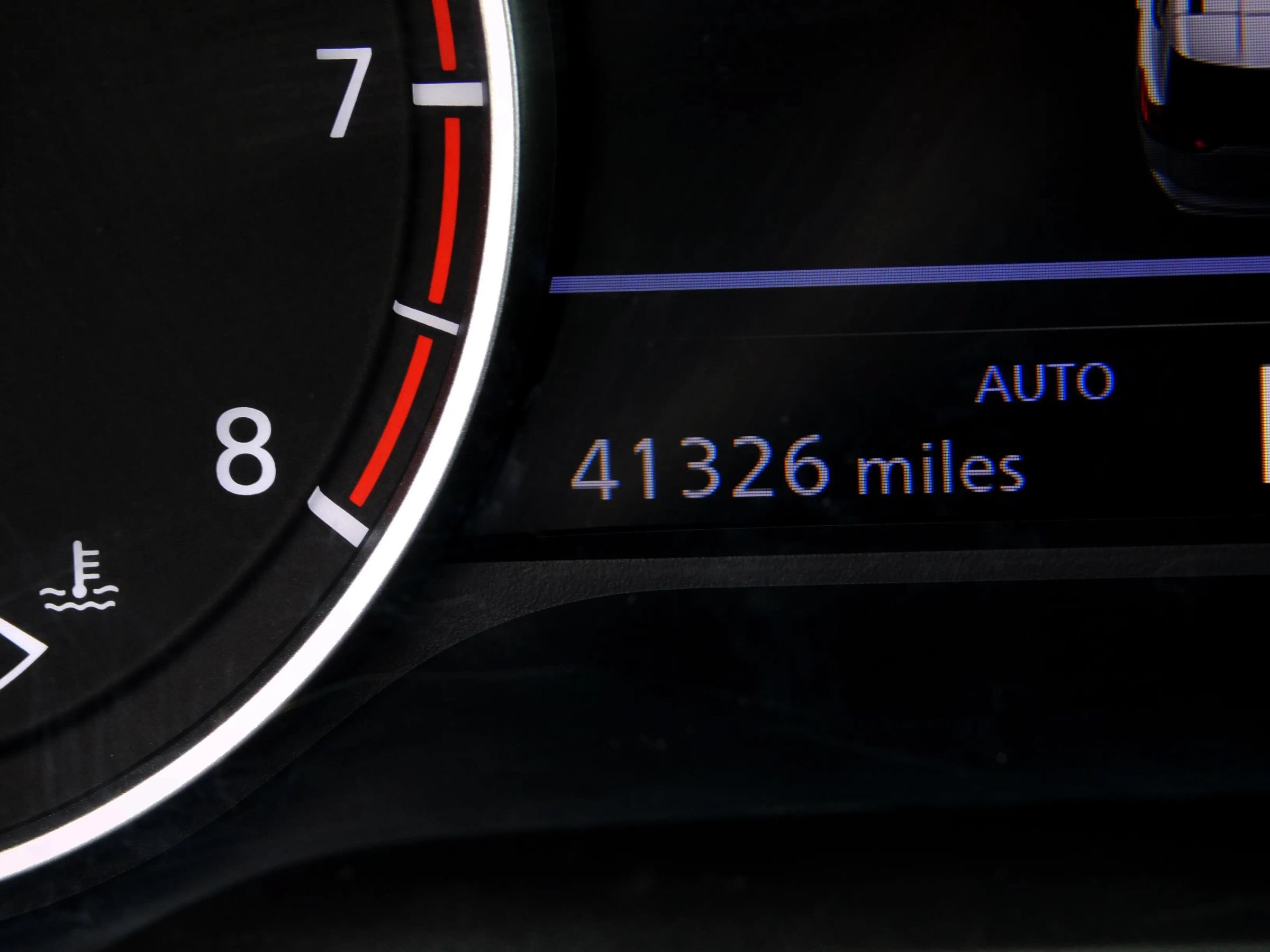 Used 2024 Nissan Rogue SV AWD/4WD image 23