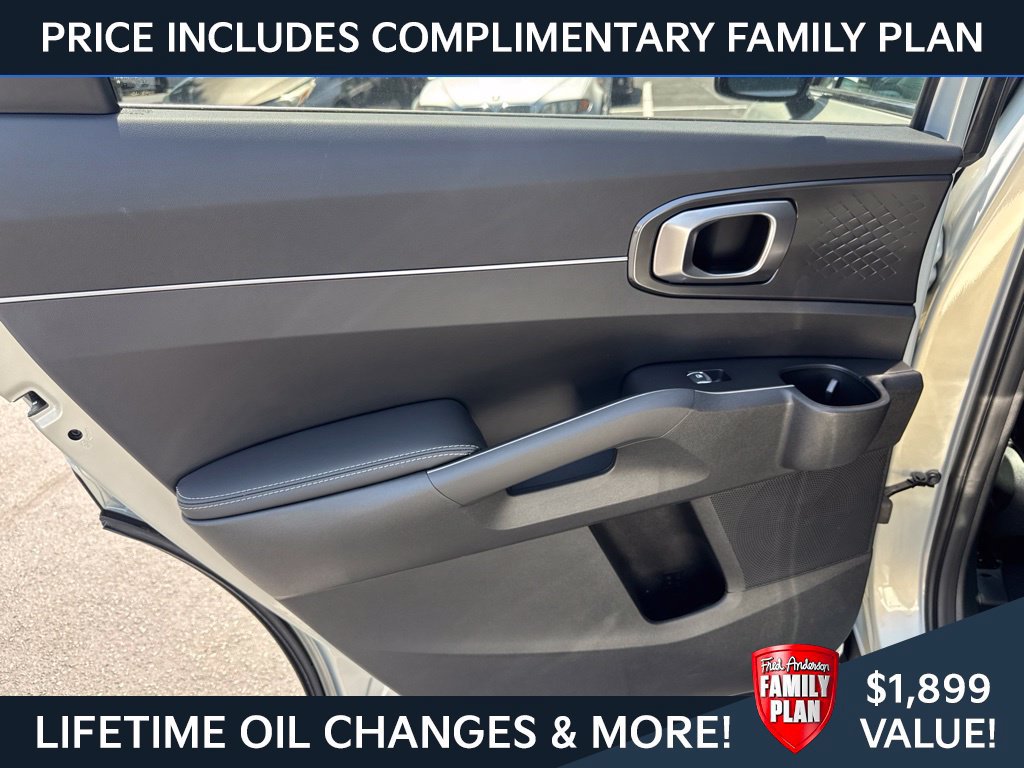 New 2026 Kia Sorento S w/ S Panoramic Sunroof Package FWD image 13