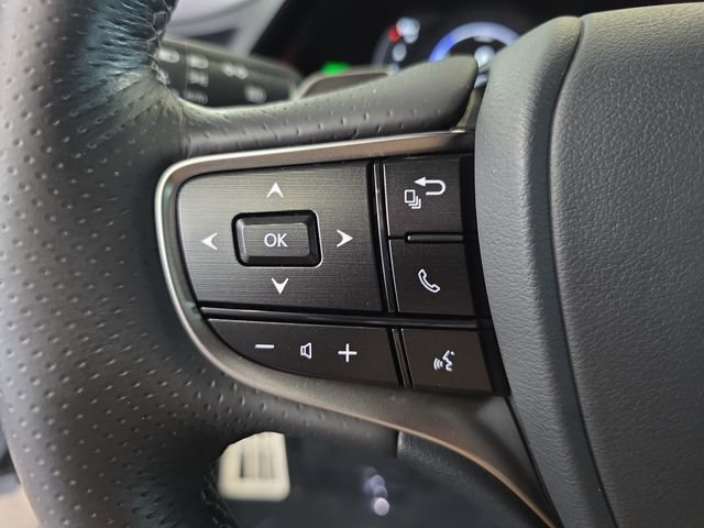 Certified 2024 Lexus ES 300h F Sport FWD image 17